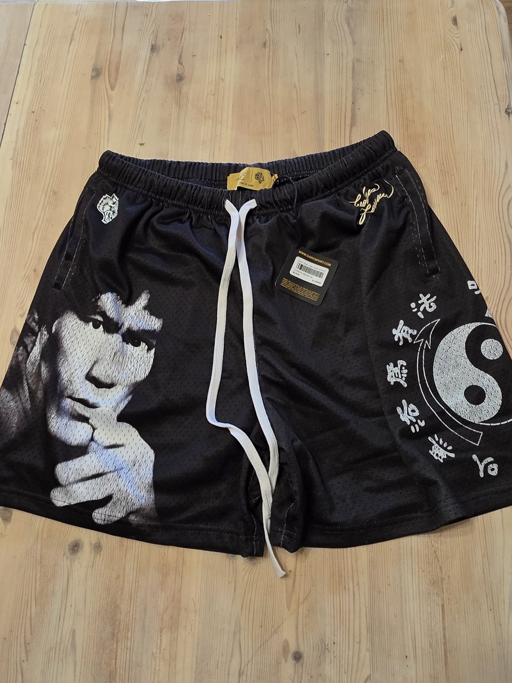Darc Sport Bruce Lee "Don't Think, Feel "  mesh Shorts.  Size XL NWT